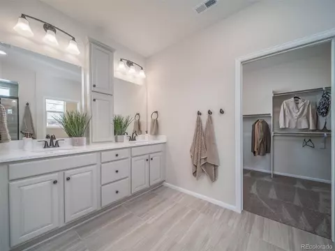 21935 E 51st Dr, Aurora, CO 80019 photo 16