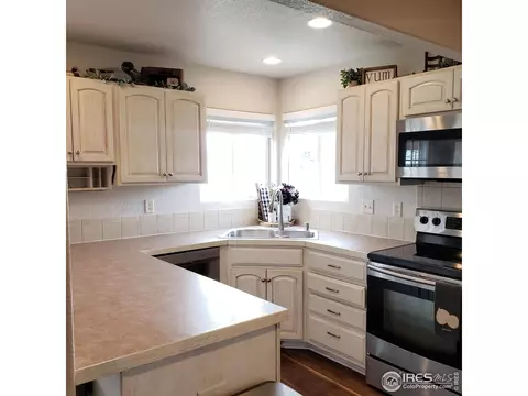145 Redcloud Ave, Berthoud, CO 80513 photo 5
