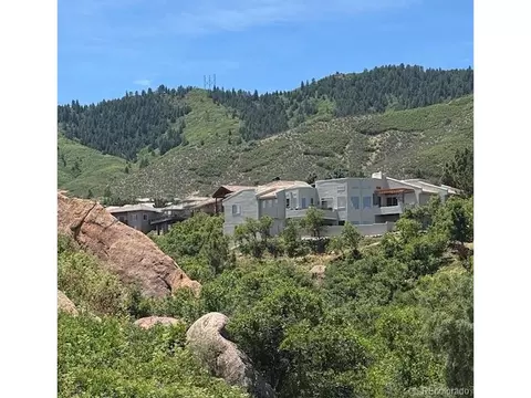 7648 Hawks Nest Trl, Littleton, CO 80125
