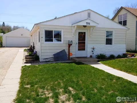 705 Douglas St, Sterling, CO 80751 photo 1