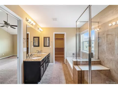 25922 E Archer Dr, Aurora, CO 80018 photo 6