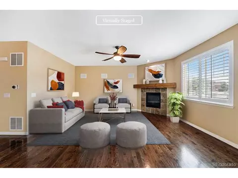25922 E Archer Dr, Aurora, CO 80018 photo 2