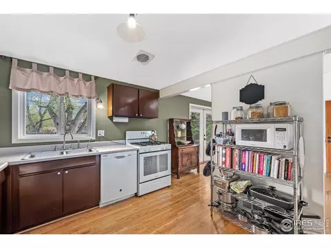 3355 Martin Dr, Boulder, CO 80305 photo 18