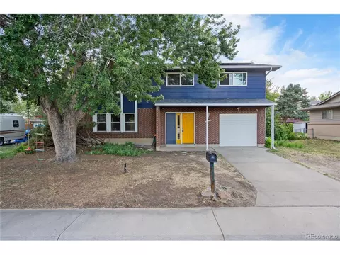 4943 Scranton St, Denver, CO 80239