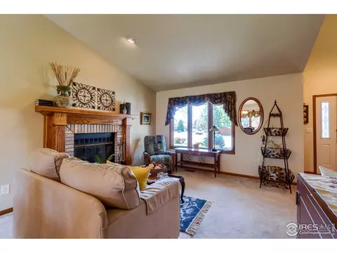 1017 Pinyon Dr, Windsor, CO 80550 photo 6