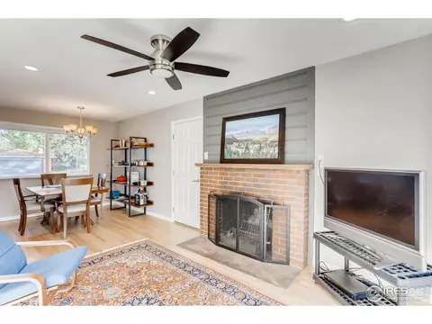 1077 Berea Dr, Boulder, CO 80305 photo 9