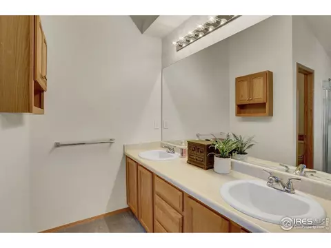 10502 Falcon St, Firestone, CO 80504 photo 17