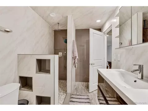 Bath - 8736 Holman Cir, Arvada, CO 80005 photo 4 of 4