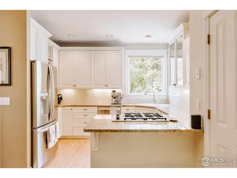 289 Pearl St, Boulder, CO 80302 photo 9
