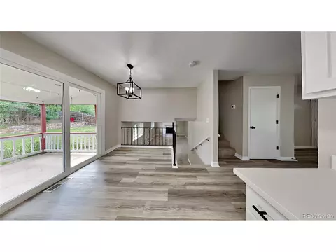 15948 E 18th Pl, Aurora, CO 80011 photo 5