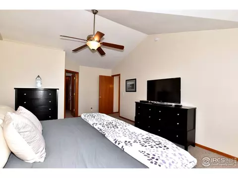 407 Mapleton Ct, Fort Collins, CO 80526 photo 16
