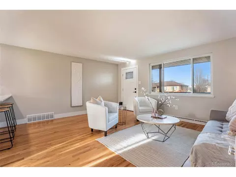 5407 Iris St, Arvada, CO 80002 photo 5