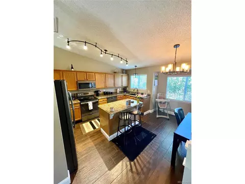 20165 E Williamette Ln, Centennial, CO 80015 photo 5