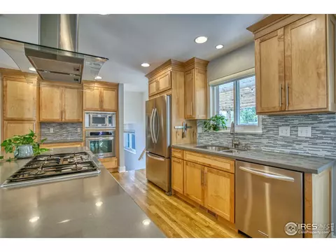 4610 Talbot Dr, Boulder, CO 80303 photo 9
