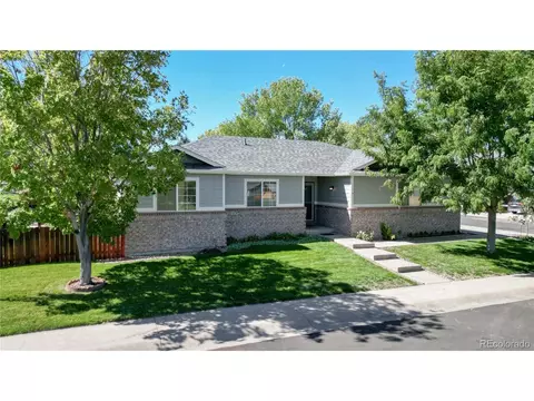 2302 Brianna Ct, Johnstown, CO 80534