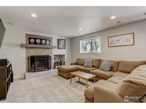 7496 Old Mill Trl, Boulder, CO 80301 photo 11