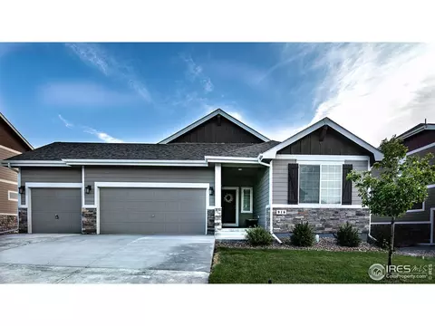 916 Barn Yard Dr, Windsor, CO 80550 photo 1
