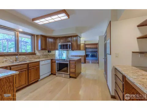 4730 Lee Cir, Boulder, CO 80303 photo 8