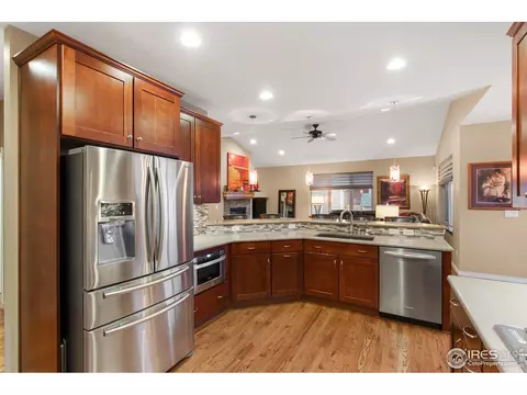 332 Mcconnell Dr, Lyons, CO 80540 photo 12