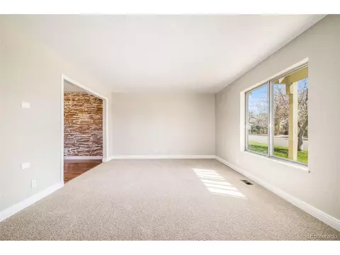 15311 E Milan Dr, Aurora, CO 80013 photo 9