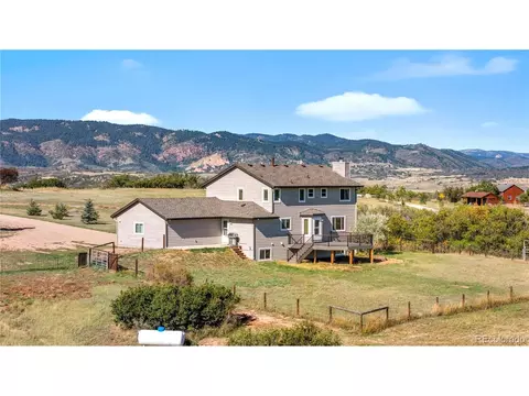 360 Sly Fox Way, Sedalia, CO 80135