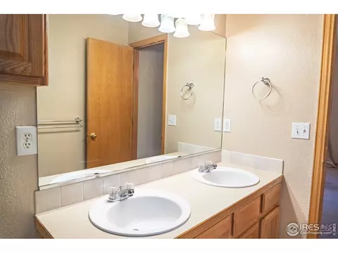 1105 Alpine Ct, Windsor, CO 80550 photo 21