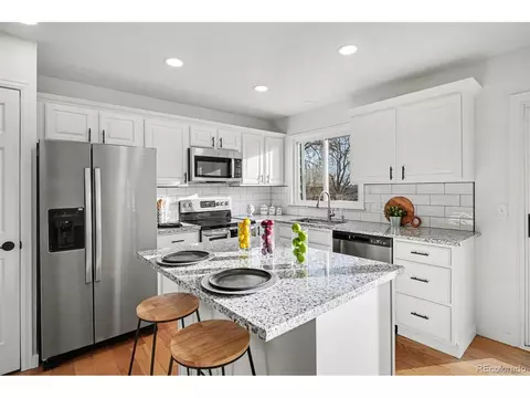 Kitchen - 2608 W 99th Pl, Denver, CO 80260 photo 3 of 5