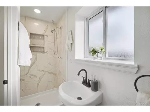 Bath - 2608 W 99th Pl, Denver, CO 80260 photo 2 of 2