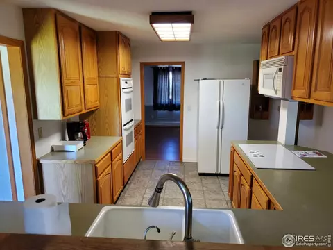 981 W Sunset Dr, Akron, CO 80720 photo 5