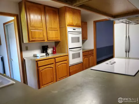 981 W Sunset Dr, Akron, CO 80720 photo 4