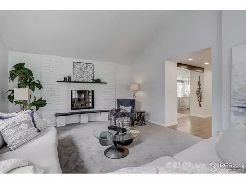 4221 Tamarack Ct, Boulder, CO 80304 photo 4