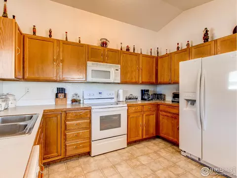 3002 Hawk Dr, Evans, CO 80620 photo 8
