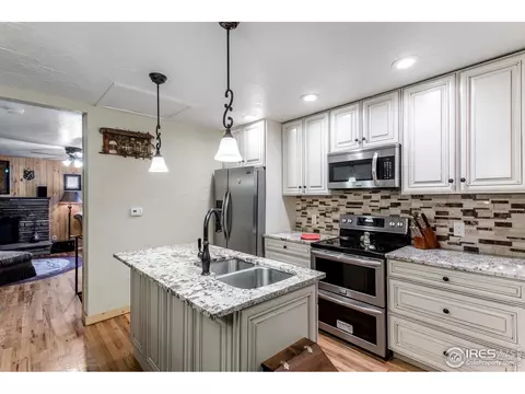 203 Riverside Dr, Lyons, CO 80540 photo 16