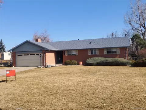5922 S Otis Ct, Littleton, CO 80123