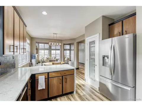 Kitchen - 24357 E Fremont Dr, Aurora, CO 80016 photo 5 of 7