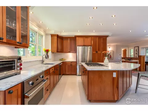 1590 Cascade Ave, Boulder, CO 80302 photo 4