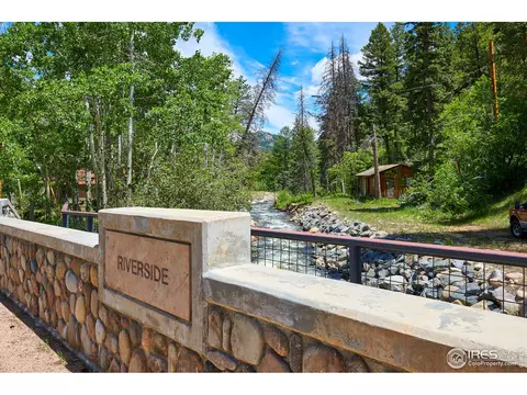 539 Riverside Dr, Lyons, CO 80540 photo 3