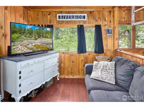 539 Riverside Dr, Lyons, CO 80540 photo 8