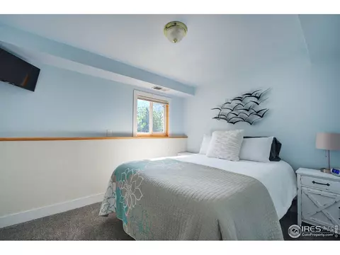 544 Apache, Lyons, CO 80540 photo 16