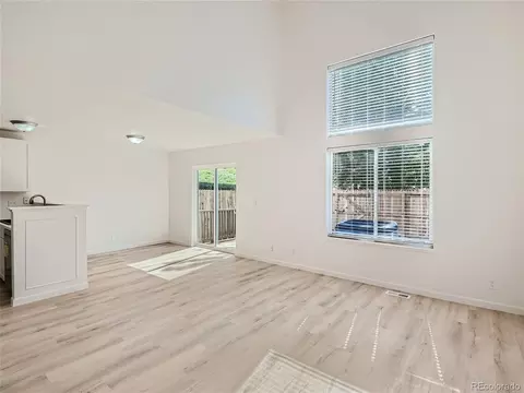 2116 E 103rd Ave, Thornton, CO 80229 photo 2