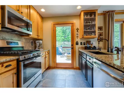 16708 Highway 7, Lyons, CO 80540 photo 13