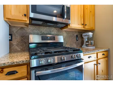 16708 Highway 7, Lyons, CO 80540 photo 14