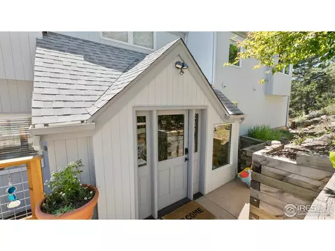 1604 Wagonwheel Gap Rd, Boulder, CO 80302 photo 2
