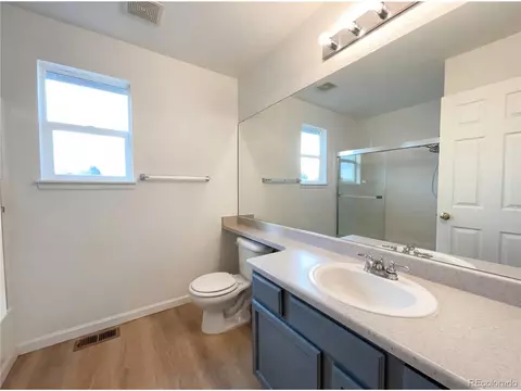 Bath - 3480 E 100th Ct, Thornton, CO 80229 photo 4 of 6