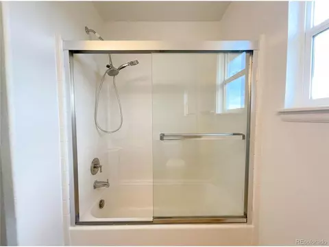 Bath - 3480 E 100th Ct, Thornton, CO 80229 photo 5 of 6