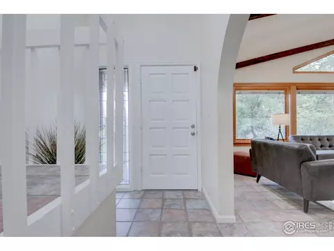 384 Deer Trail Rd, Boulder, CO 80302 photo 3