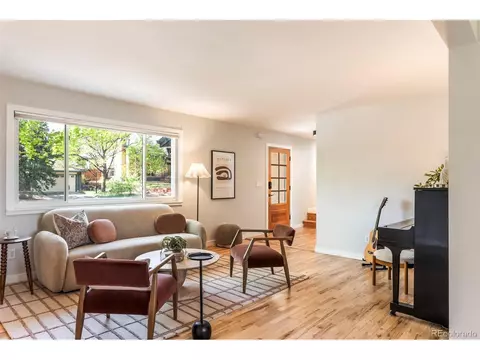 Living - 2895 Emerson Ave, Boulder, CO 80305 photo 2 of 6