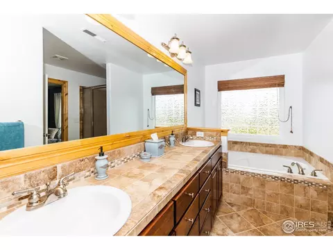 5101 Rangeview Ave, Longmont, CO 80504 photo 30