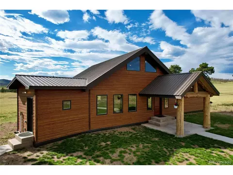 2104 Sigler Dr, Fort Garland, CO 81133