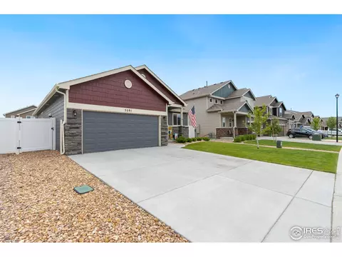 5591 Clarence Dr, Windsor, CO 80550 photo 3